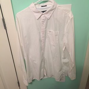 American eagle button down