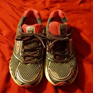 Brooks ghost 6 shoes