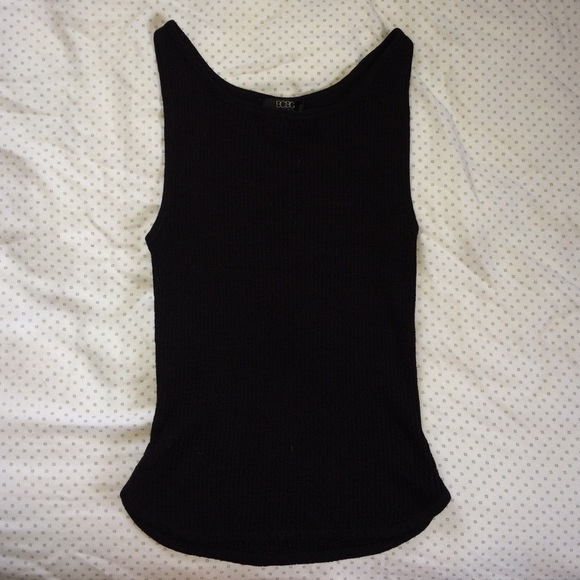 BCBG TOP - Picture 2 of 3