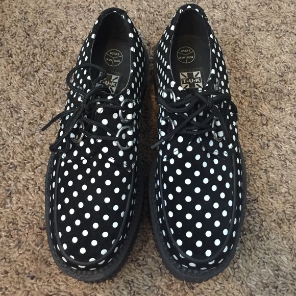 Polka dot creepers