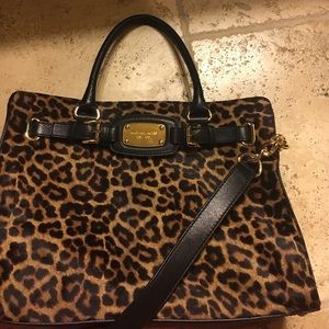 Brand new!!!!! NEVER used!WOULDmake a great GIFT!!