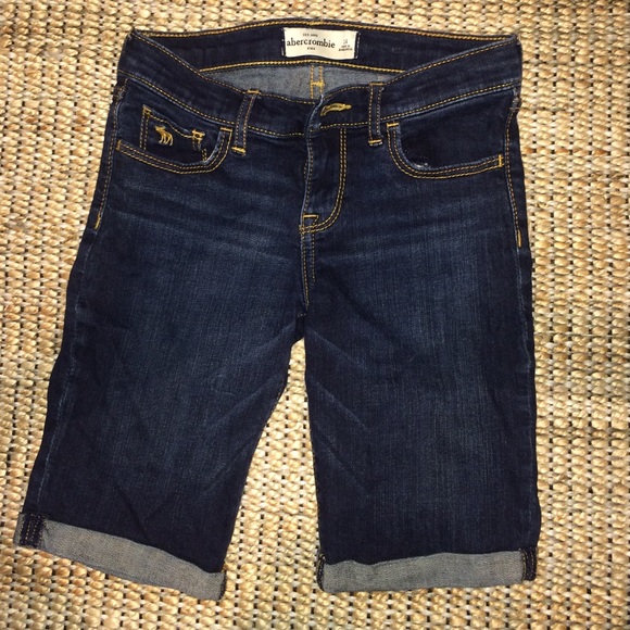 Abercrombie kids shorts, 7' inseem