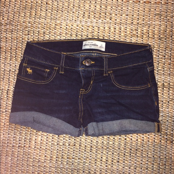 Abercrombie kids shorts. Only used 2 times