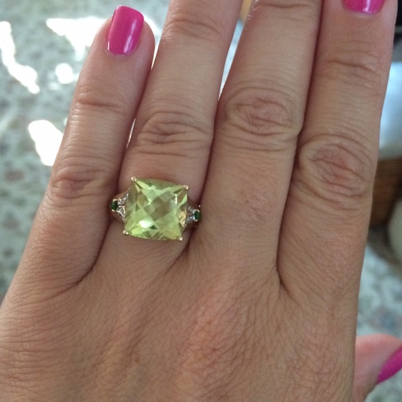 Lemon quartz ring