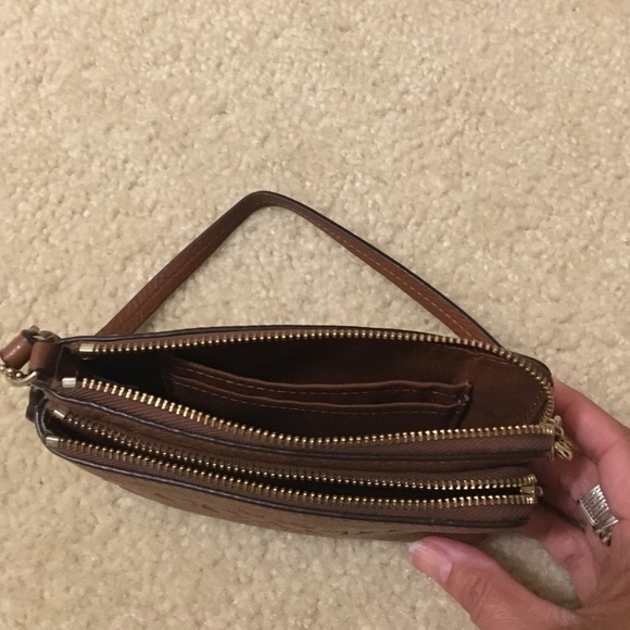 Coach - Picture 2 of 3