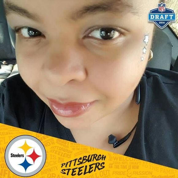 Meet your Posher, Jessica - Picture 1 of 1