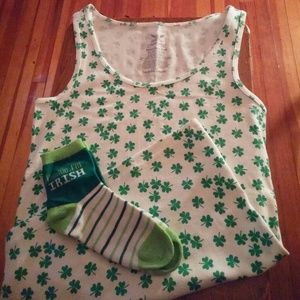Clover tank & ankle socks - never worn (091)