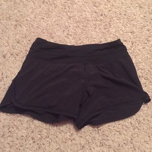 Lulu lemon black shorts