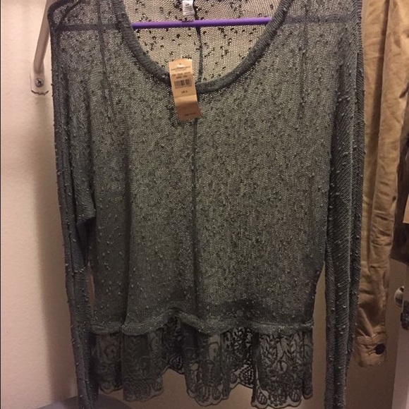 AE sweater