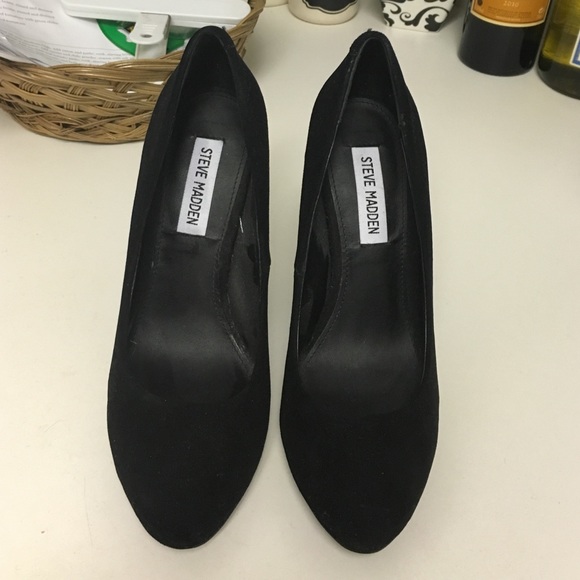 Black Suede Pumps