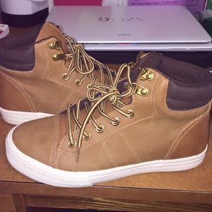 High top sneakers