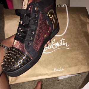 Red bottoms Christian loubotins