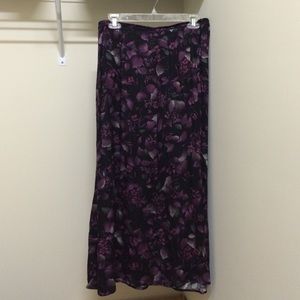 Beautiful flowered long skirt