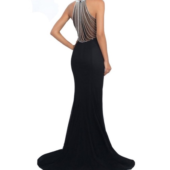 Elagent black prom dress with beading