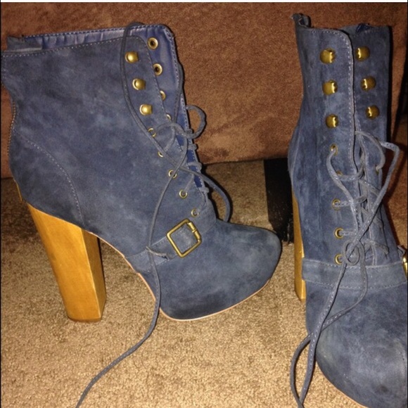 Steve Madden LACE UP Block Heel Bootie