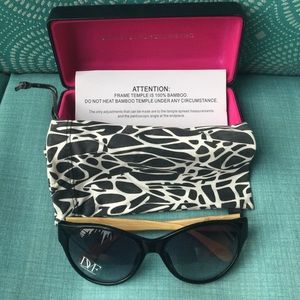 NWOT Diane Von furstenberg DVF Sunglasses