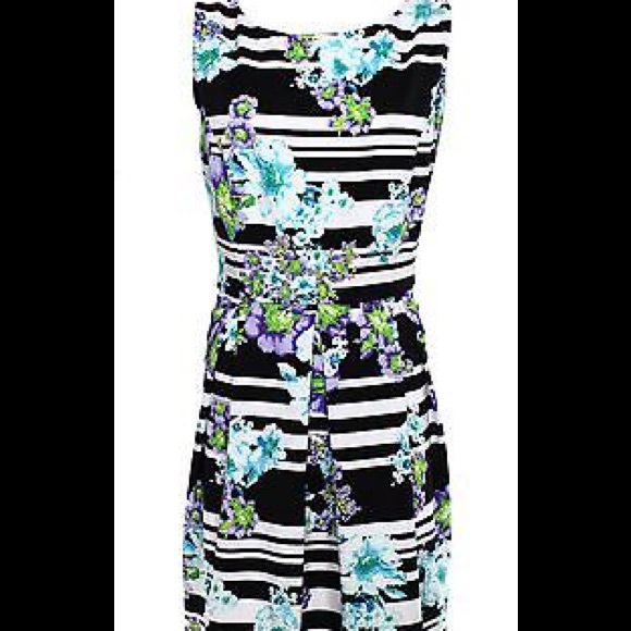 New Ronnie Nicole Dress