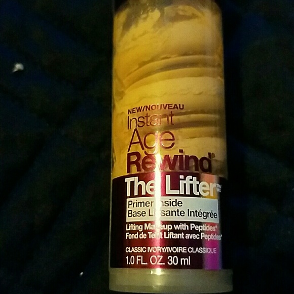 Makeup bundle - Picture 3 of 4