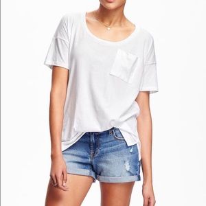 NWT white loose Boyfriend Tee from Old Navy