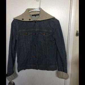 Be chic in this Theory Denim jacket!