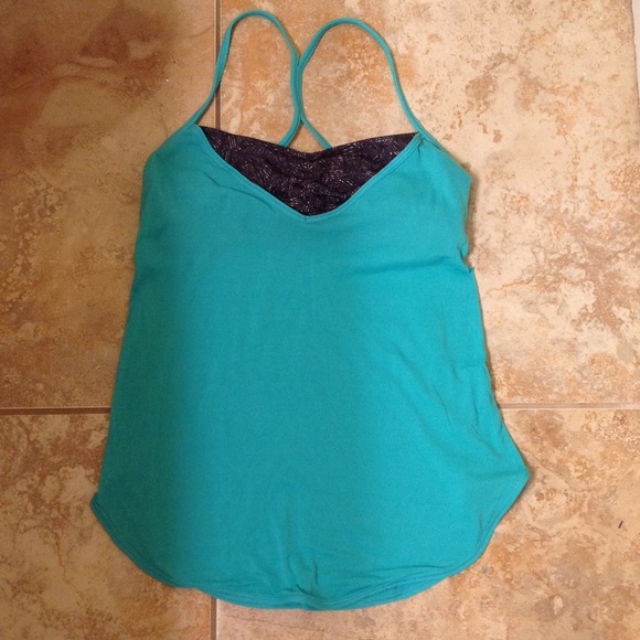 Lululemon Teal Cami with built in bra