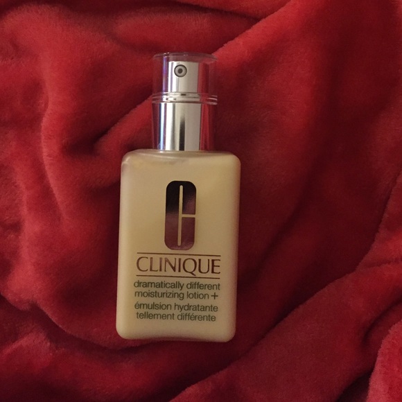 Clinique dramatically different moisturizinglotion