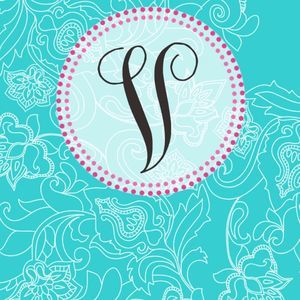 Meet your Posher, Valeria