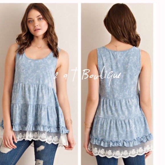 LAST ONE! Ruffle tunic - Picture 2 of 2