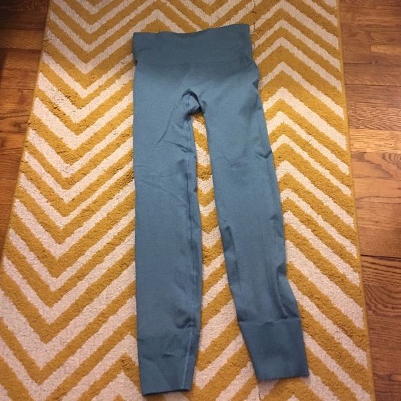 Ebb to the street pant size 4