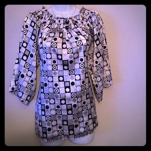 Gorgeous Black,White and Gray Blouse