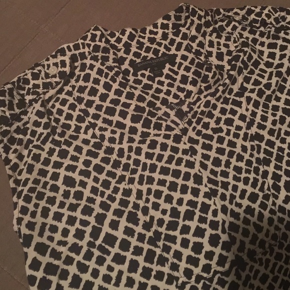 Patterned top - Picture 2 of 2