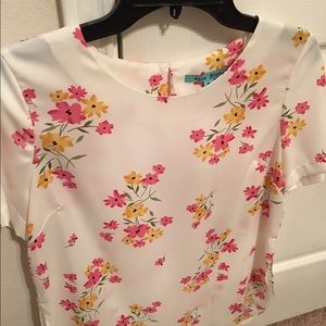 NWOT White floral blouse