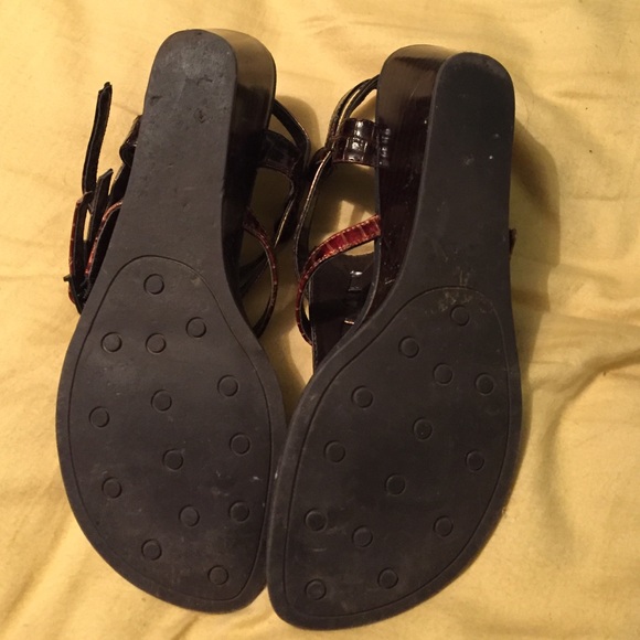 Sandals - Picture 3 of 3