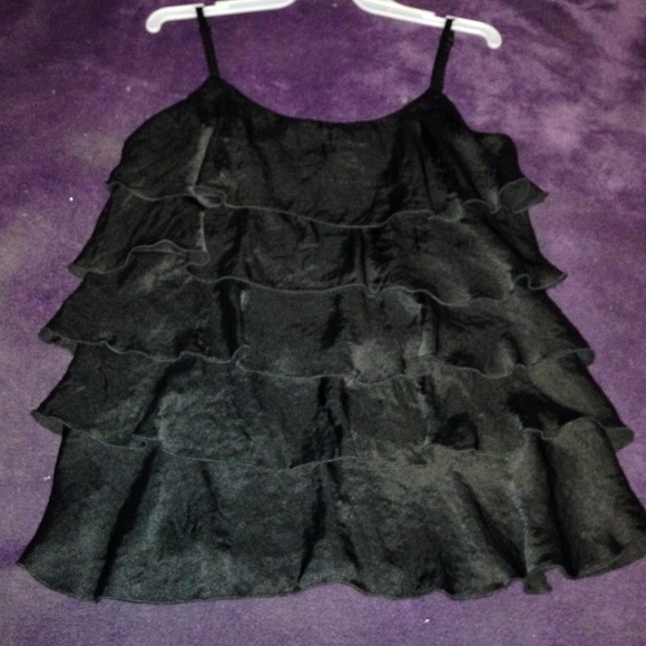 Ruffle tank