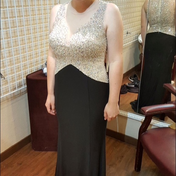Gigi Black Dress