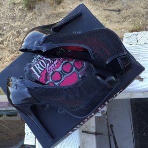 Iron fist 4" heel w/ 1" platform.