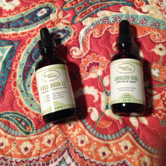 Vitamin c and Argan oil serums