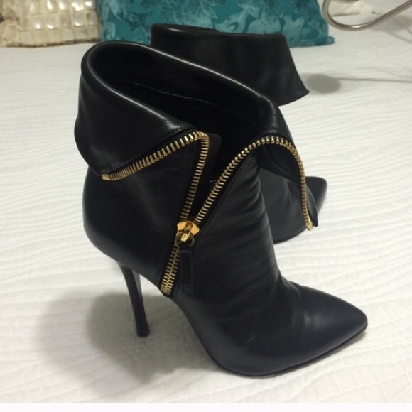 Guiseppe Zanotti ankle boots