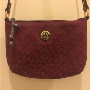 Tommy Hilfiger cross body purse.