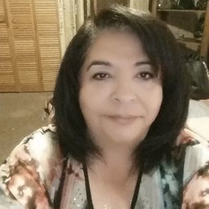 Meet your Posher, Lorraine