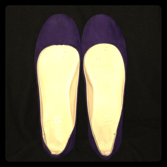 Ballet flats