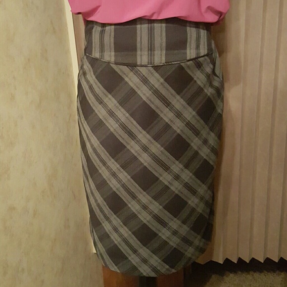 AB STUDIO Pencil Skirt
