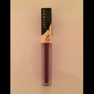 LipLand Amrezy Collection - Montenegro