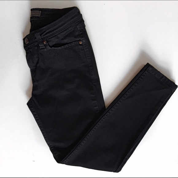 Levi's skinny low rise crop jeggins