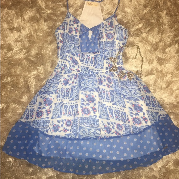 Hollister dress - Picture 3 of 4