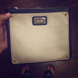 SOLD! Nine West crossbody handbag