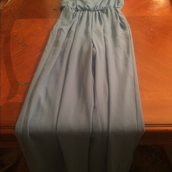 Jump suits - Picture 2 of 3