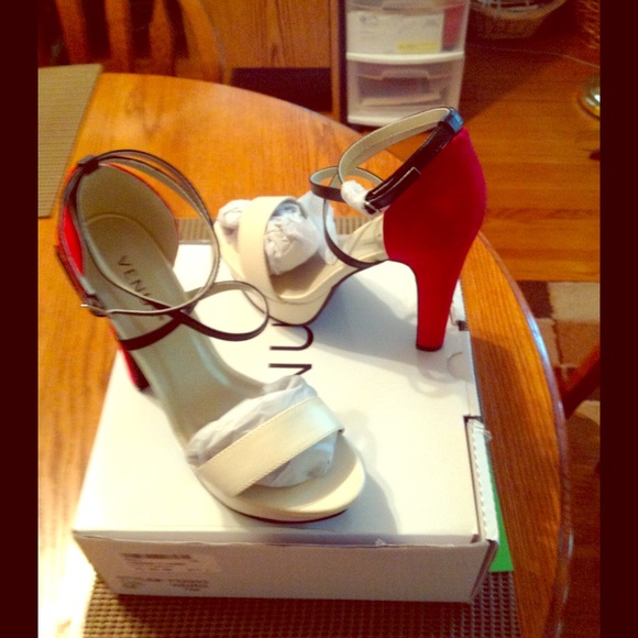 Venus shoes
