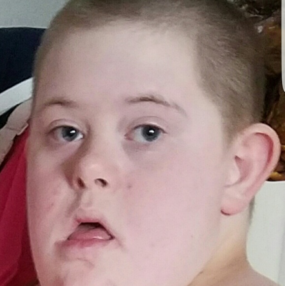 Meet your Posher, Suzanne - Picture 2 of 2