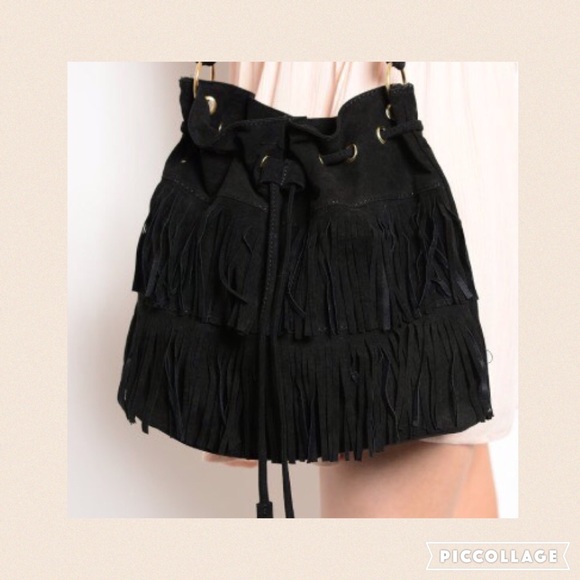 Fringe Purse - Picture 2 of 2